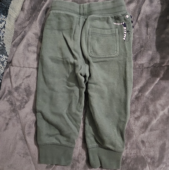 GAP Roarsome Outfit - Picture 2 of 7